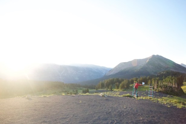 Configuring the thermal camera in preparation at dawn in preparation