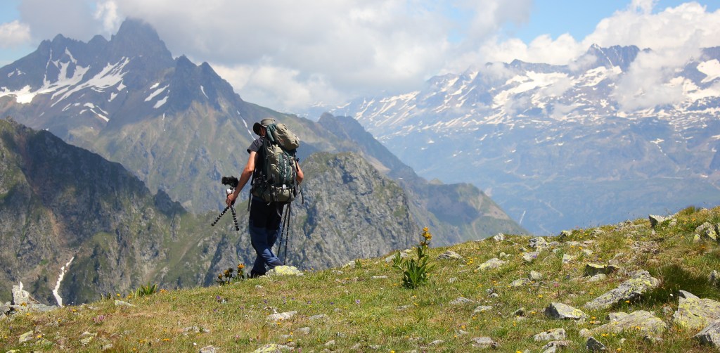 Our camera man/field and lab assistant/driver/cook/my husband looking for a good spot to film: Hans Reijnen